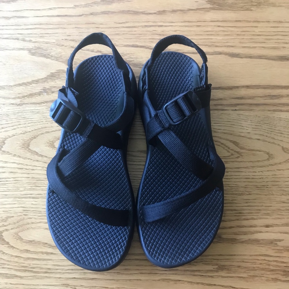 Women’s Z1 Chaco sandals - Black size 9 chacos